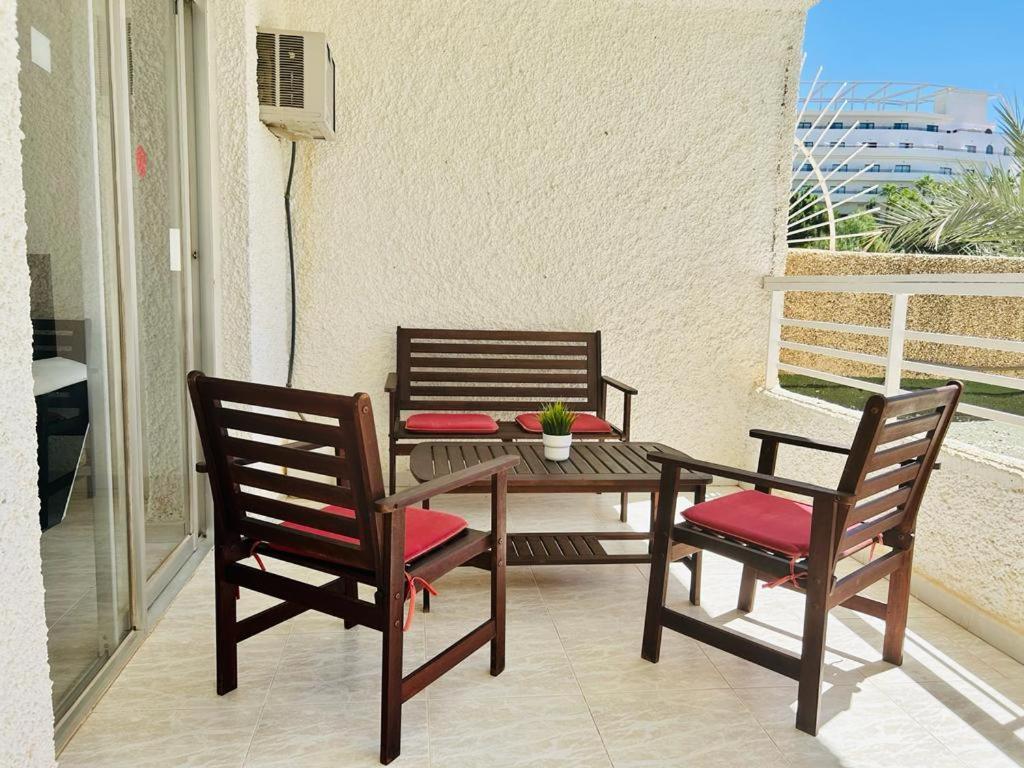 Sol Mediterraneo Palm Beach 6 Вилахойоса Екстериор снимка