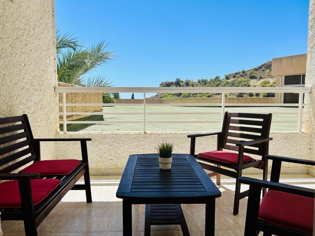 Sol Mediterraneo Palm Beach 6 Вилахойоса Екстериор снимка